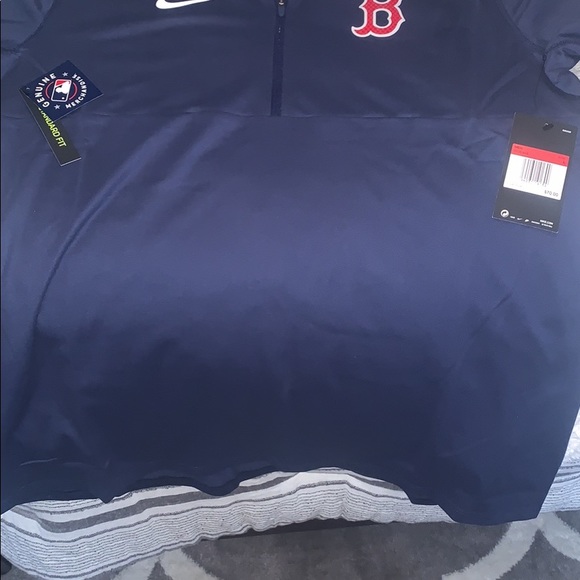 Redsox Men’s Large Dri-fit long sleeve half zip. - Picture 2 of 3